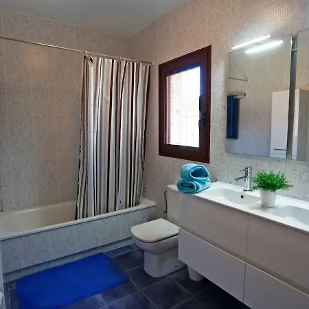 Perales By Interhome ヴィラ ランポーヤ